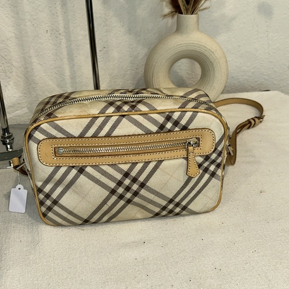 BURBERRY Crossbody Bag - Picture 4 of 12